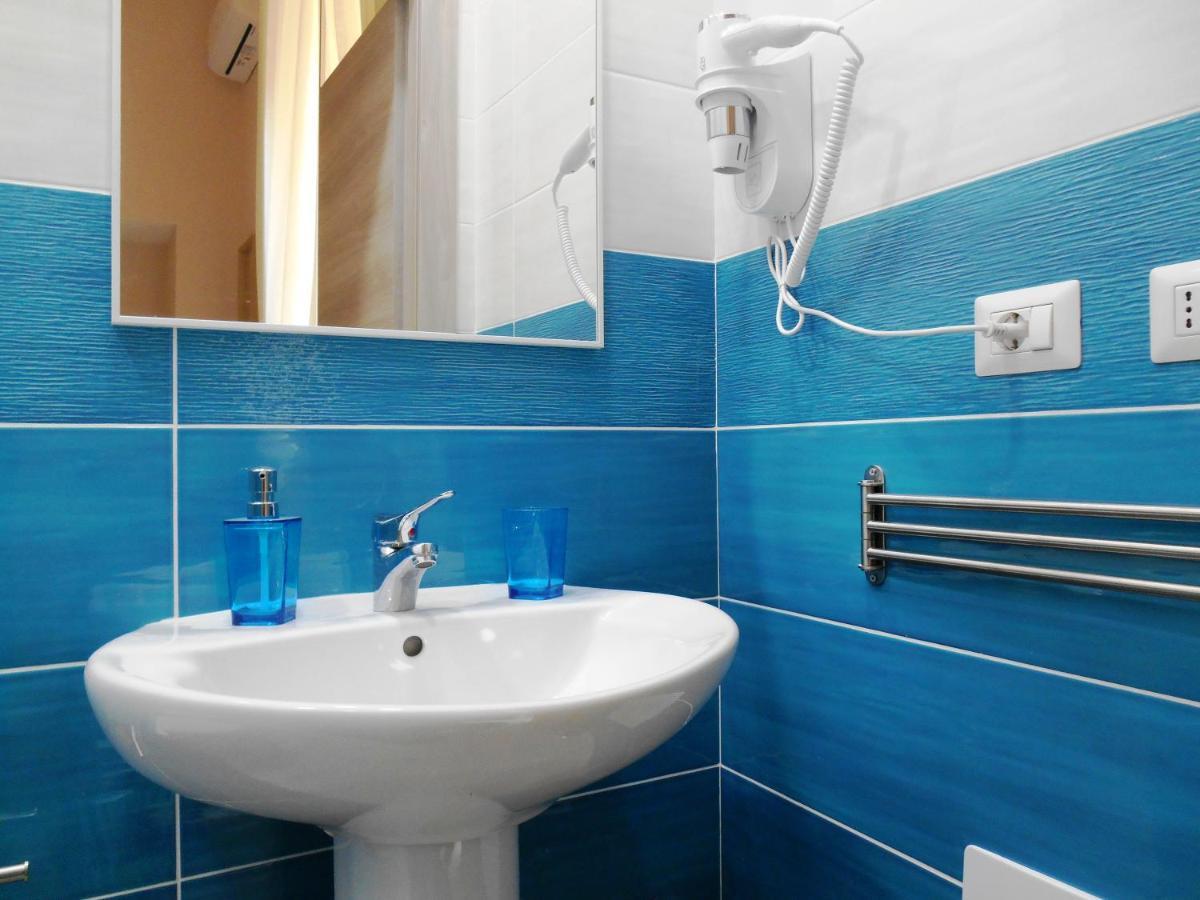 Essenza Di Napoli Bed & Breakfast Bagian luar foto