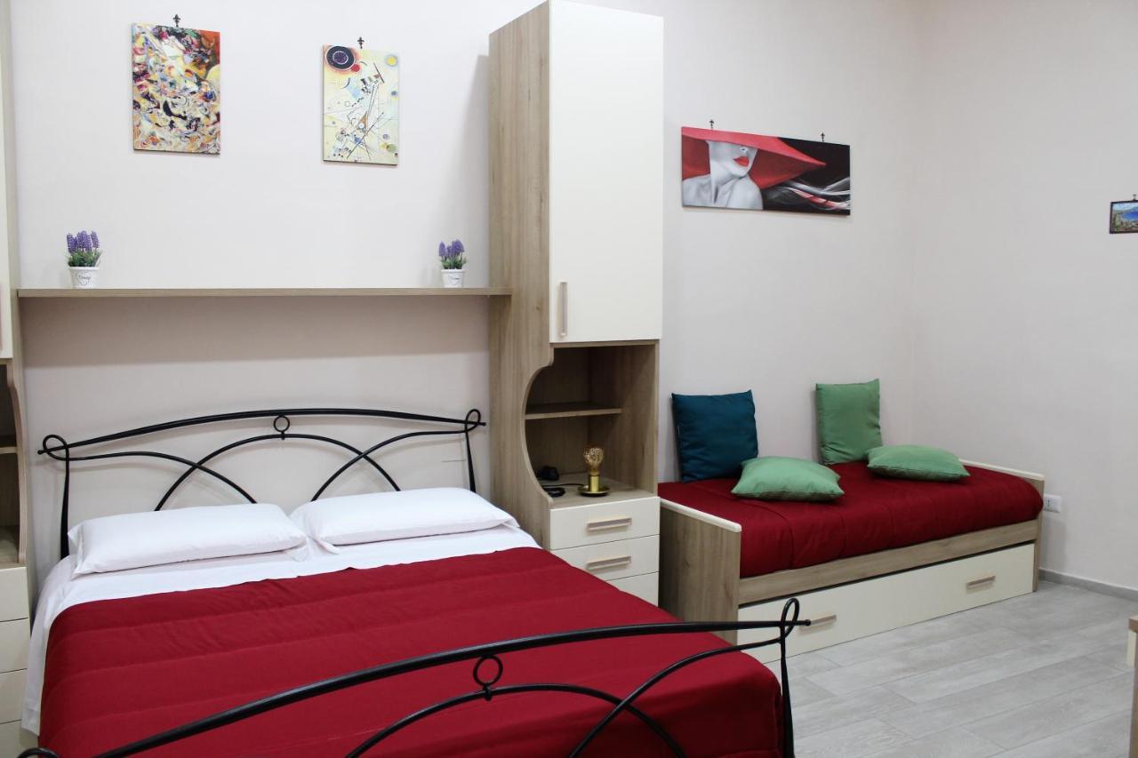 Essenza Di Napoli Bed & Breakfast Bagian luar foto