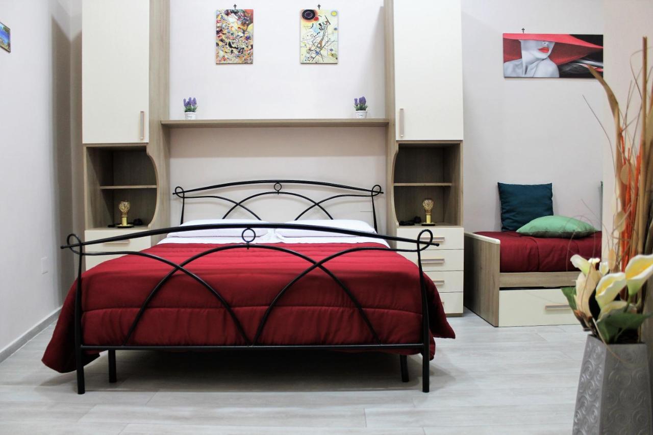 Essenza Di Napoli Bed & Breakfast Bagian luar foto