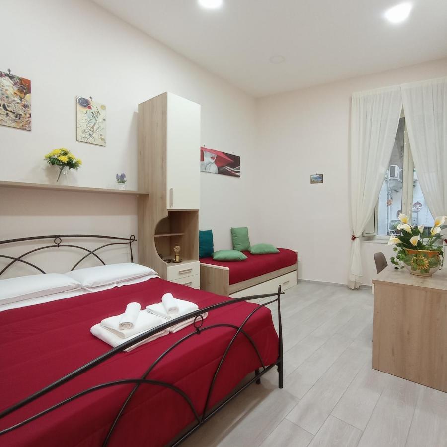 Essenza Di Napoli Bed & Breakfast Bagian luar foto